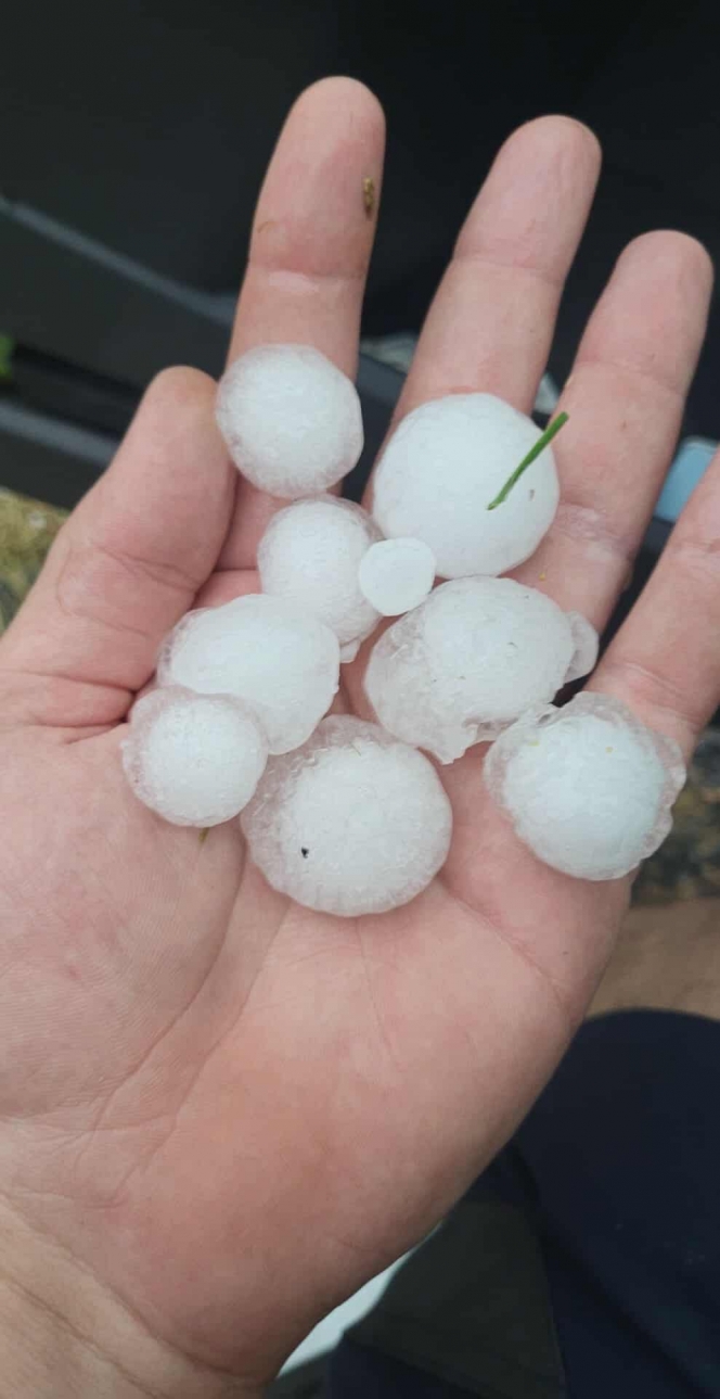 À Esneux, de beaux grêlons sont également tombés