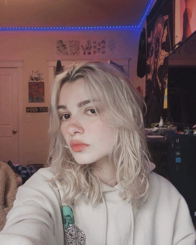 2025-09-08T214310Z_1807468891_RC2RNGAYH0BK_RTRMADP_3_USA-CRIME-CHARLOTTE