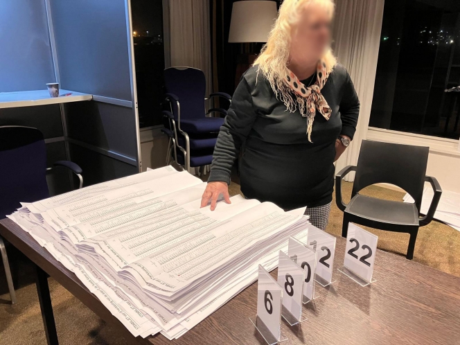 Une salle de dépouillement à Flaringue, dans la banlieue de Rotterdam