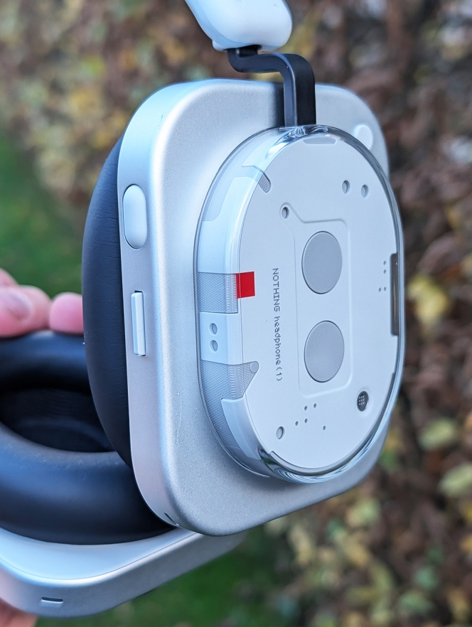 Les bouton et molette de contrôles, un bel avantage du Headphone (1)