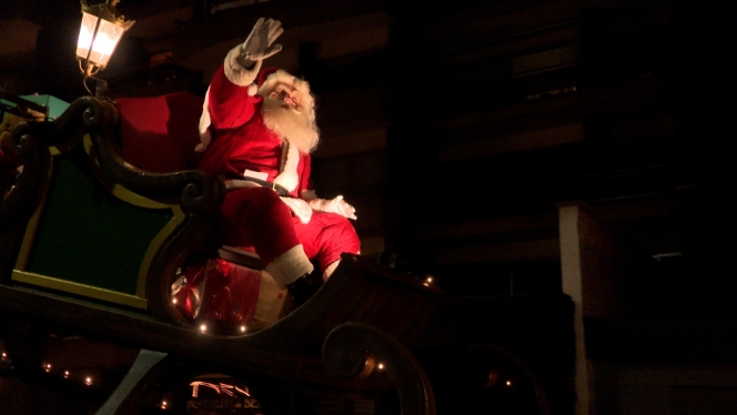 Parade RTL Jambes MEL GBR.06_18_19_17.Still002.jpg