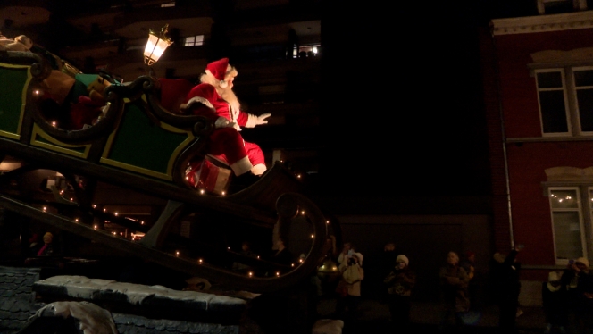 Parade RTL Jambes MEL GBR.06_18_21_13.Still008.jpg