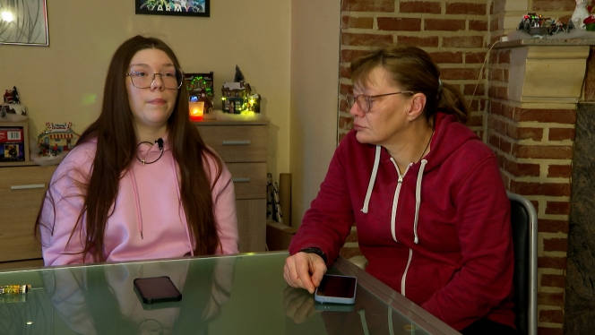 BELGE THAILANDE  19h.00_01_13_16.Still003.jpg