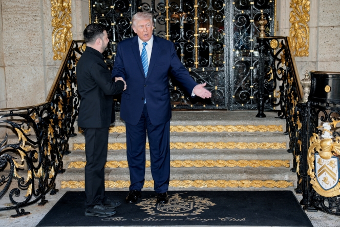 2025-12-28T183058Z_2912262_RC2UPIA6802V_RTRMADP_3_UKRAINE-CRISIS-TRUMP-ZELENSKIY