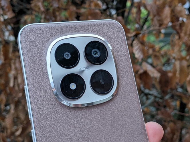 La partie photo, gros point fort de la version Pro+ 5G du Redmin Note 15