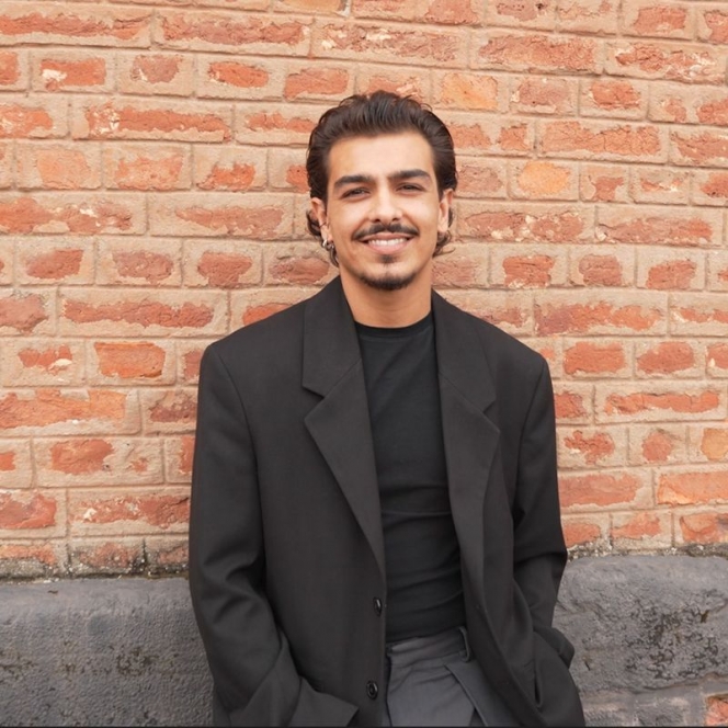 Antonio-3-1-p-800 (1).jpg