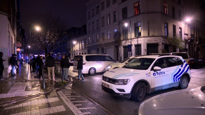 Fusillade Bruxelles RMA.19_50_42_22.Still004.jpg